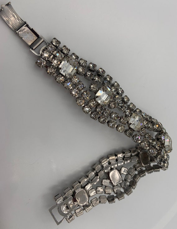 Vintage glitzy silver tone clear rhinestones brac… - image 9