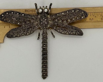 Dark tone dragonfly brooch