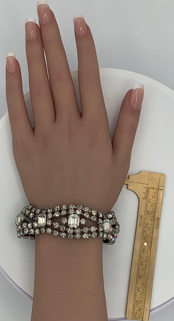 Vintage glitzy silver tone clear rhinestones brac… - image 3