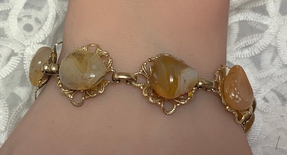 Vintage beautiful light honey color stones and go… - image 1
