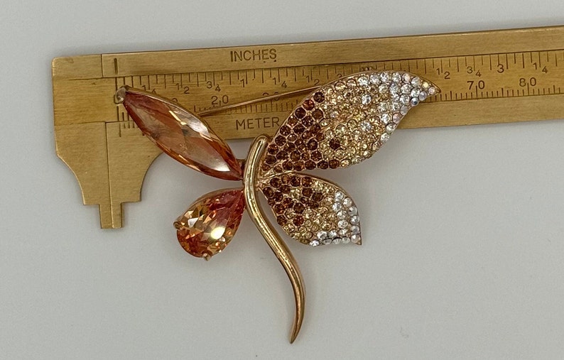 gold tone and amber tone rhinestones and crystal dragonfly brooch. zdjęcie 1