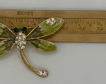 Green dragonfly brooch