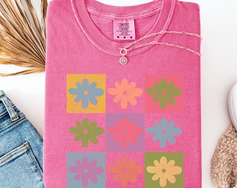Retro Boho Floral T-Shirt, Retro Checkered Flowers Shirt, Comfort Colors® Summer Shirts Boho Floral T-Shirt