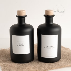 Flasche für Öl, Essig, mattschwarzen Sirup mit Ausgießer aus Naturholz I Personalisiertes wasserfestes Etikett