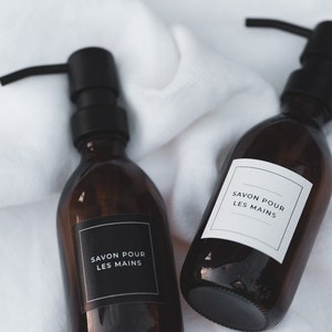 Etiqueta personalizada en blanco o negro para botellas, frascos y dispensadores | Etiquetas para contenedores de residuo cero