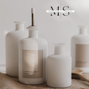 Matte white glass oil bottle with customizable label, vinegar dispenser 500ml, elegant kitchen container, modern decor gift idea