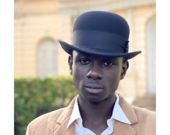 Bowler hat -  Black Felt Derby Hat for Men - Vintage Bowler Style with a Modern Twist