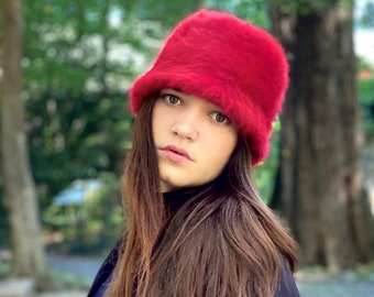 Roter Cloche Angora Hut, Beanie roter Angora Hut, Frau roter Angora Cloche Hut, warmer und weicher roter Angora Hut, Winter slouchy roter Angora Mütze