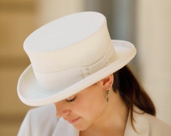 Low Top Hat, WHITE top hat, bridal top hat, white wedding hat, women white top hat, wedding top hat, white bridal top hat, women's top hat