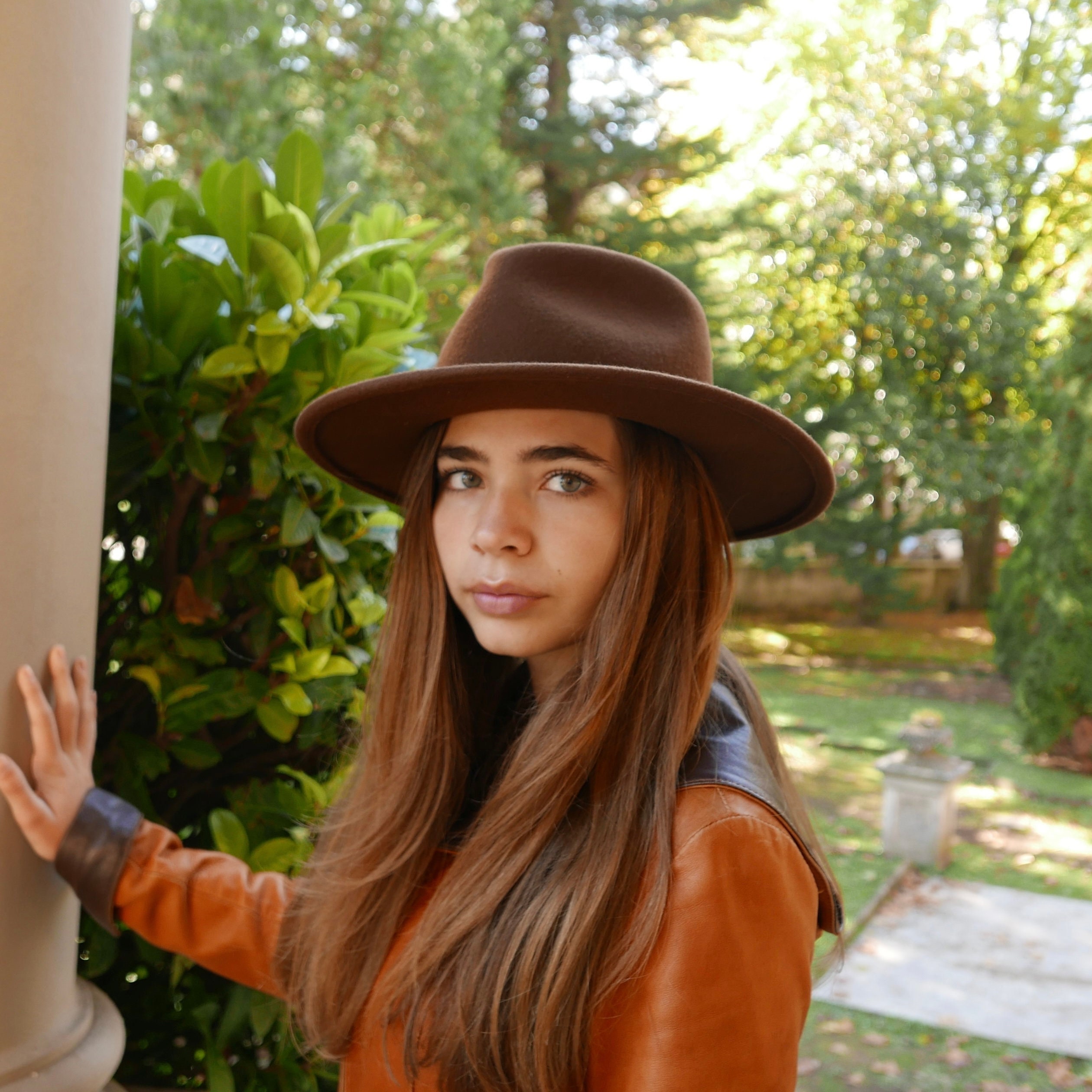 Flat Brim Fedora Hat for Women and Men - Flat Brim Cowboy 