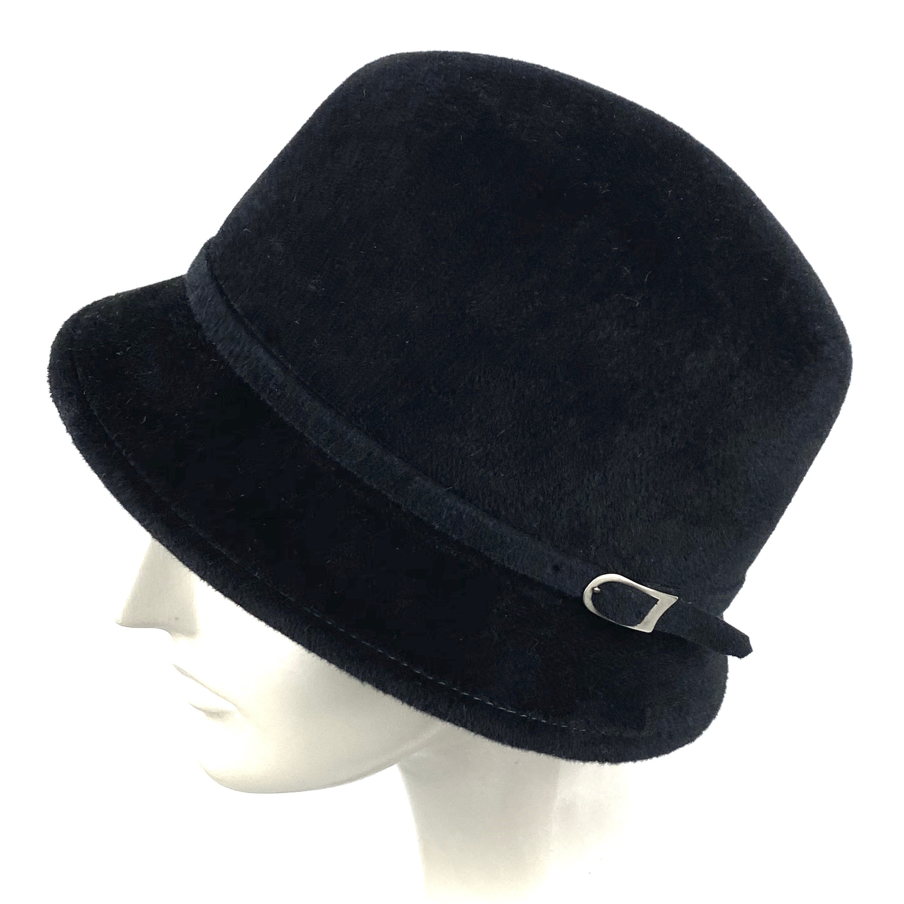 Elegant Fur Felt Velour Cloche Hat in Black - Handcrafted  display picture 3