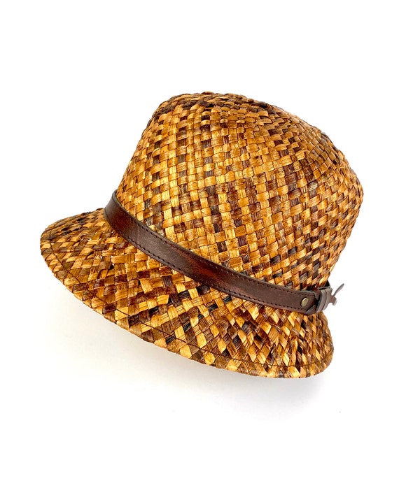 Cloche Straw Hat in Brown 20s Style 