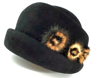 Phillbox hat, black phillbox fur felt velour, 1920s hat style, black phillbox felt hat, twenties felt hat, woman black felt hat