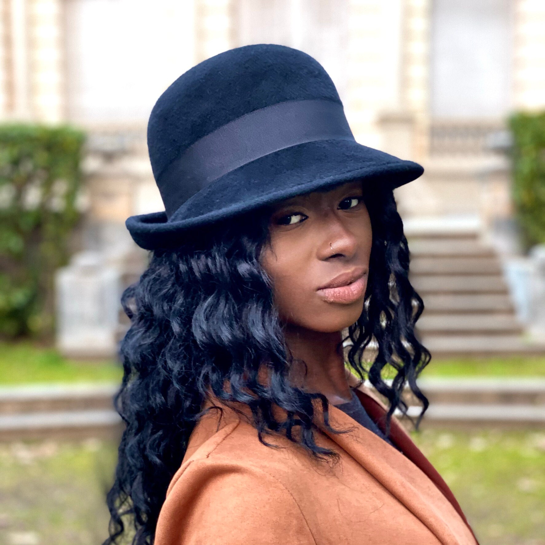 Black Felt Cloche Hat With Velour Finish - Vintage-inspired