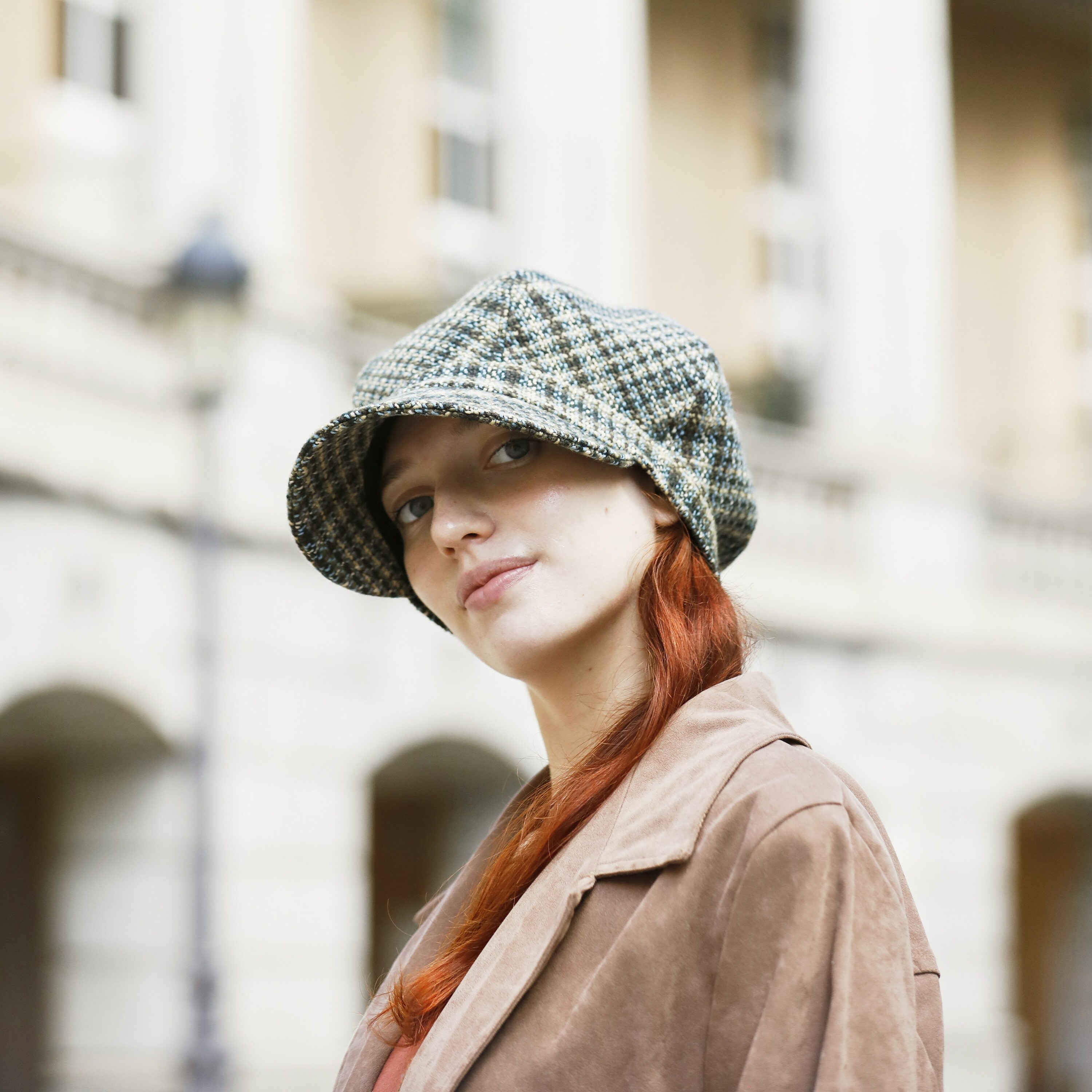 Berretto Baker Boy in lana da donna: cappello elegante fatto a mano - Italia