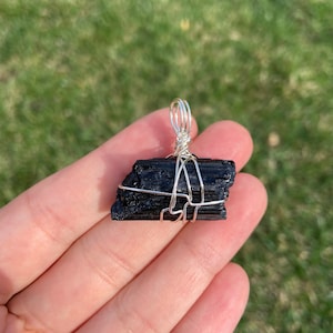 Black Tourmaline Necklace, Black Tourmaline Pendant, Black Tourmaline Tumble, Polished Black Tourmaline, Dainty Black Necklace