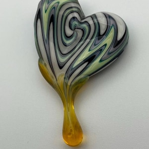 Ciondolo a forma di cuore in vetro cavo Wigwag