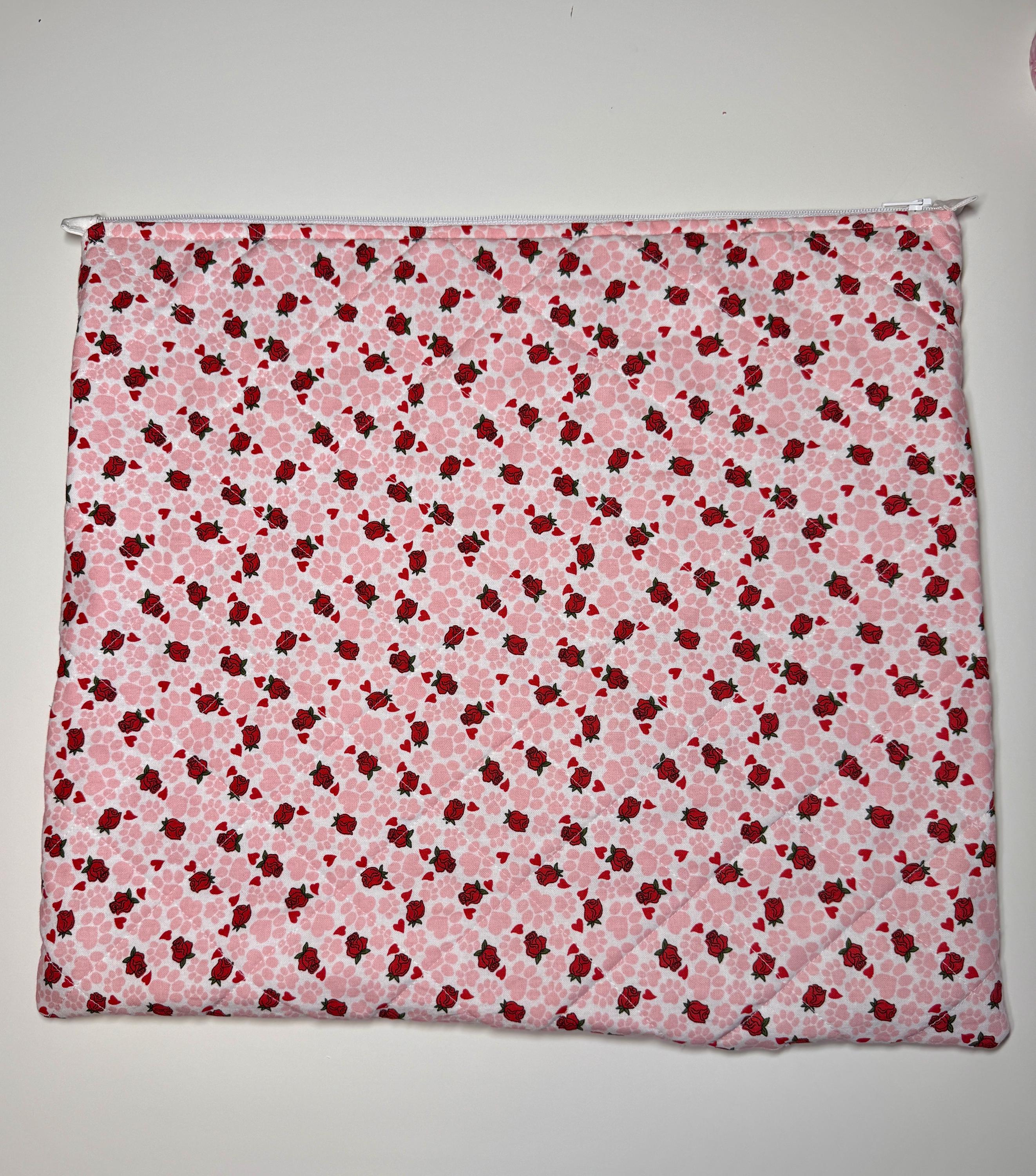 Animal Love Valentines Quilted Needlpoint/Crafting Zipper Project Bag 16” x 14” - Size Large