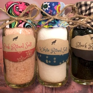 Weiße, pinke und schwarze Ritualsalze