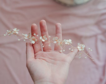 golden flower and gold crown, wire branch jewel hair accessories with beads, white flower tiara wedding bride bridesmaid wedding