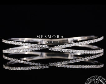 Labgrown Diamond Crossover Armband för kvinnor, Elegant Pave Twist Armband, Lyxig Jubileumspresent till henne, Brudsmycken, Öppen Manschett Armband