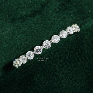 2.5mm Shared Prong Floating Diamond Womens Bubble Ring Full Eternity Lab Grown Diamond Wedding Band Stackable Band Anniversary Gifts For Her