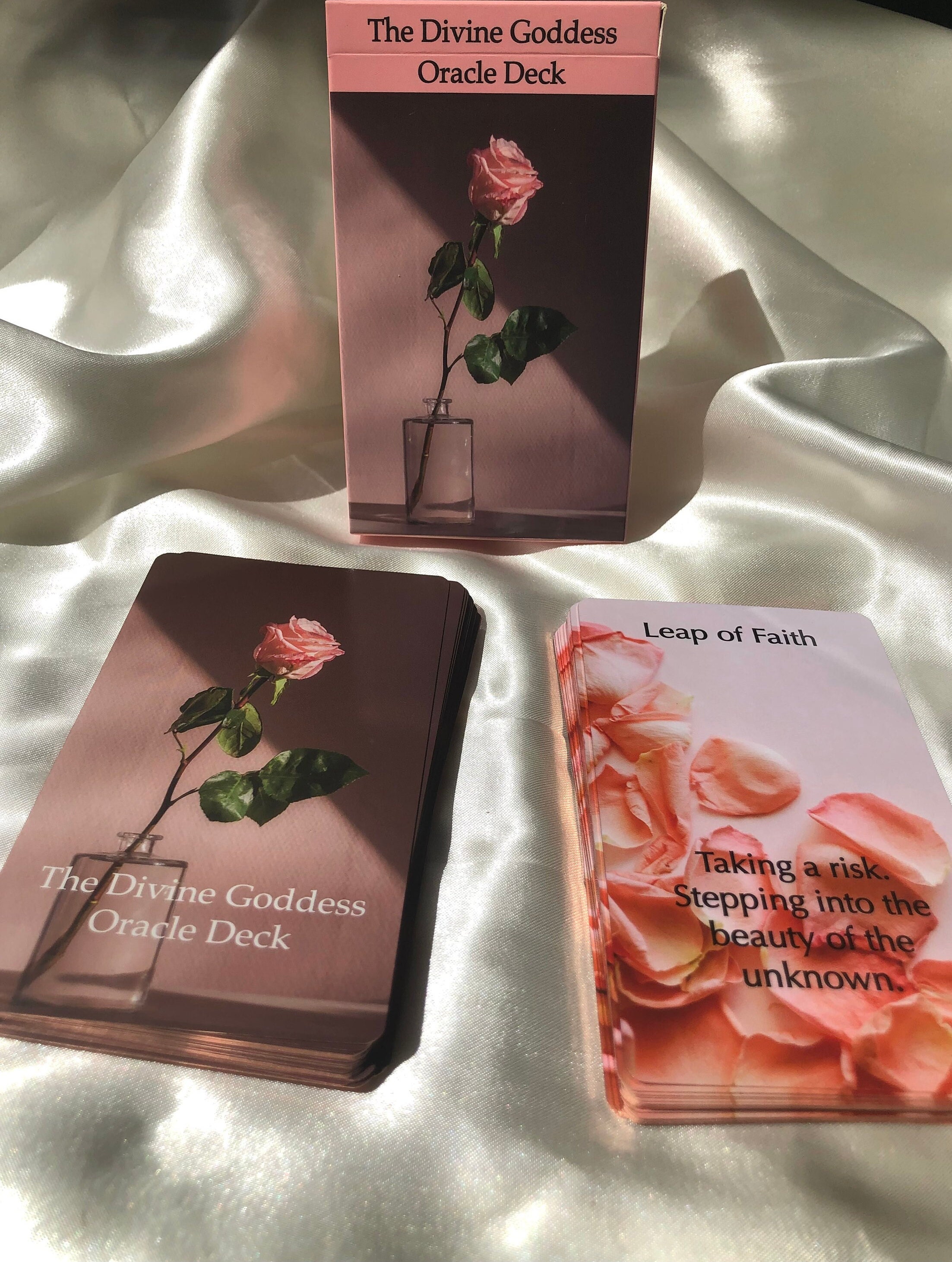 Divine Goddess Oracle Cards Deck - Higher Self Guidance For Love, Romance & Spiritual Awakening
