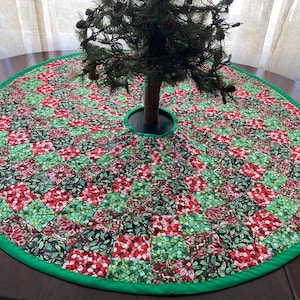 Christmas Tree Skirt * Quilted Christmas Tree Skirt * Holiday Tree Skirt * Stained Glass Christmas Tree Skirt * Double Sided * Quilted *