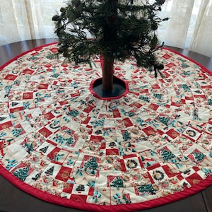 Christmas Tree Skirt * Quilted Christmas Tree Skirt * Holiday Tree Skirt *Vintage Looking Christmas Tree Skirt * Double Sided * Quilted *