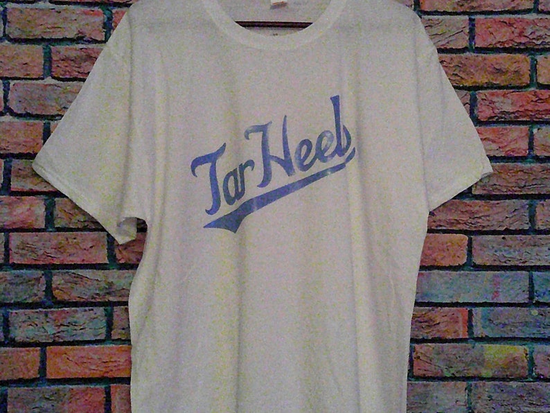 unc color graphic tee