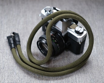 Camera rope olive, camera strap, carrying strap for DSLR, DSLM and analogue cameras. Rope made from high quality climbing rope