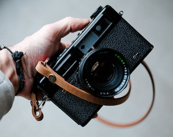 Narrow vintage leather camera strap with rivet – Handmade | 1 cm wide | Perfect gift for photographers | Analog DSLR camera