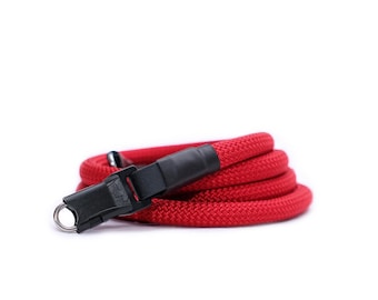 Camera strap - ROPE with quick-release fastener in various colors for cameras, DSLRs and mirrorless cameras. Quick and easy strap changes.