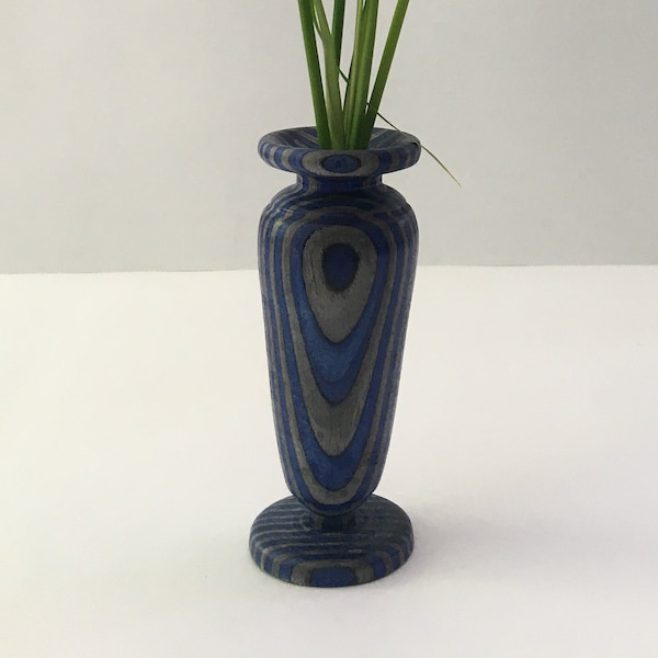 Vase en forme de bouton fait main sur un tour à bois pour fleurs séchées à partir de couches de bois, couleurs de décoration modernes, cadeau de pendaison de crémaillère ou pour maman, grand-mère, amie