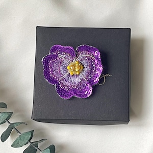 Hand made embroidered purple violet flower brooch pin