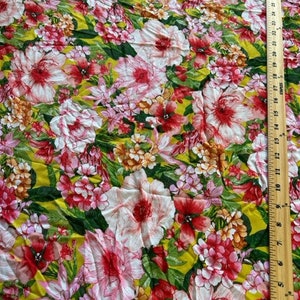 Lots of 2.2 Y, Floral Viscose Print, Fine Viscose,  100% Viscose Print Fabric for Women Clothing, Fabric by the yard, Sold by the yard -EB7