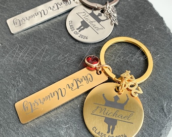 Abschluss-Schlüsselanhänger, Klasse von 2026 Geschenk, Inspirational Schlüsselanhänger, College-Abschluss-Geschenk für ihn, maßgeschneiderte Anfang Andenken