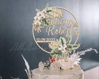 Tropical Wedding Cake Topper With Rustic Wreath, Mr and Mrs Wedding Cake Topper, Floral Anniversary Cake Decor, Beach Party Deocr