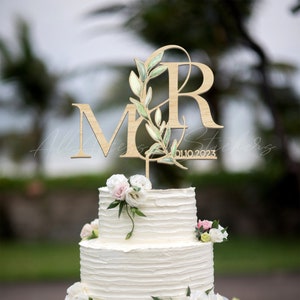 Garden Couple Initials Cake Topper, Wedding Cake Topper, Minimalist Engagement Cake Topper, 50 Gold Wedding Anniversary Gift