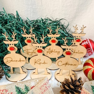 Segnaposto natalizio con renne, segnaposto in legno con nomi di famiglia, segnaposto rustico, segnaposto per gli ospiti, regalo di Natale per la casa