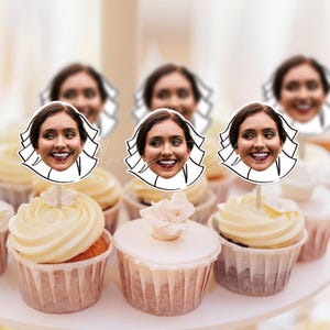カスタムフェイスカップケーキトッパー：結婚式と独身パーティーの装飾
