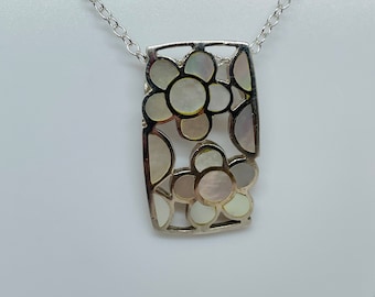 sterling silver 925 mother of pearl floral design pendant necklace, Art Deco necklace, Bridal Necklace, Birthday Necklace