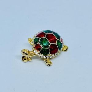 Vintage Enamel and Rhinestone Gold Tone Turtle/Tortoise Brooch