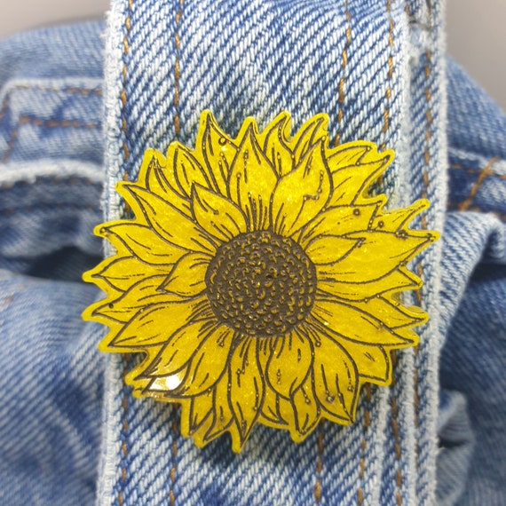 Sunflower pin badge Floral lapel pin invisible disability | Etsy