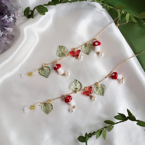 Butterfly glasses chain, mushroom jewelry, ren faire accessory, Fairycore gift for her, Birthday gift for teen