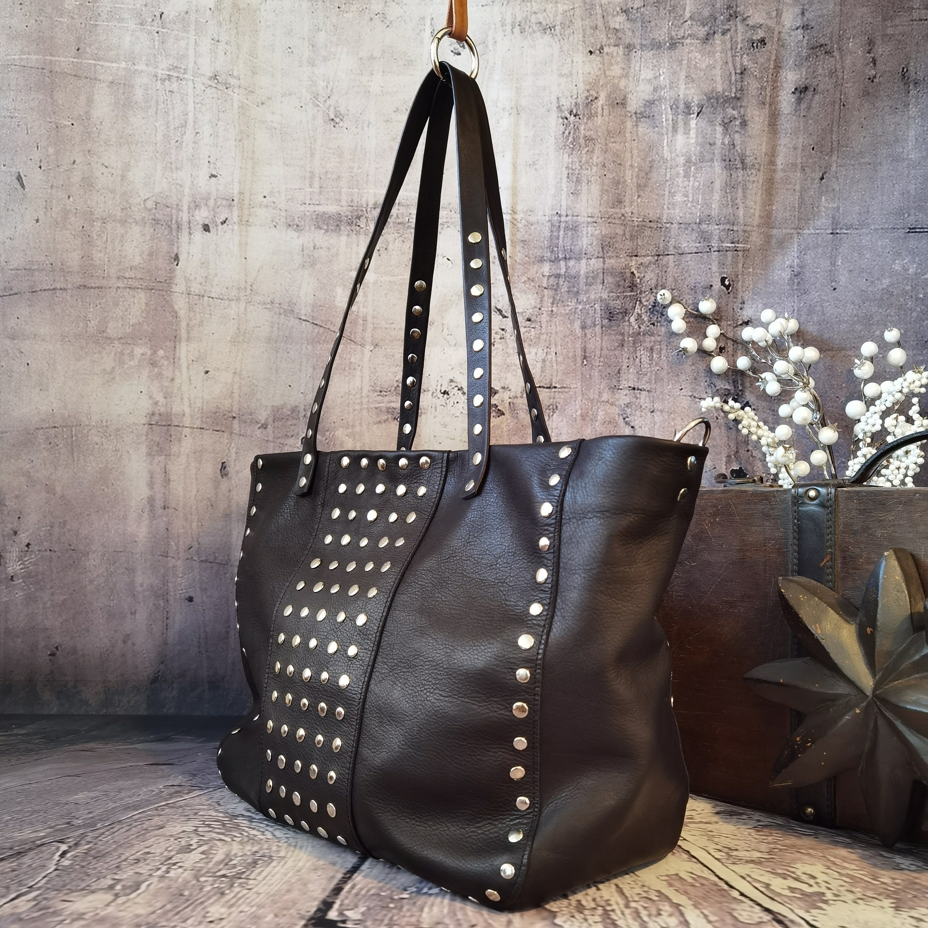Extra Large Tote Bag Studs Black Leather, Alternative