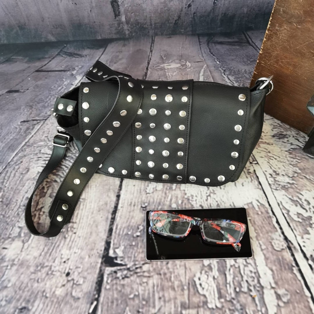 バッグ 00s shoulder bag studs leather black Amazon.com: GALPADA Studded Handbag Bag Black Crossbody