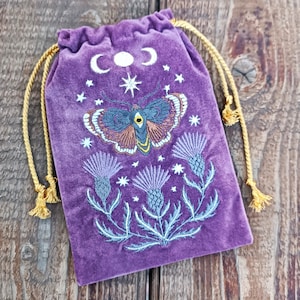 Pochette de tarots Tête de mort papillon brodée Pochette de tarots brodée en velours Pochette de tarots brodée en velours