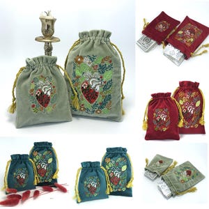Set of 2 Handmade Velvet Tarot Card Bags with Gold Drawstrings, Embroidered anatomical heart botanical pattern, Luxury Tarot Pouches