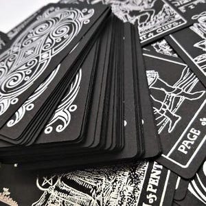 Deck Black Tarot Silver  foil  embossing, Black Silver  tarot, Luxury Ridei Waite Tarot, Monochrome Silver tarot